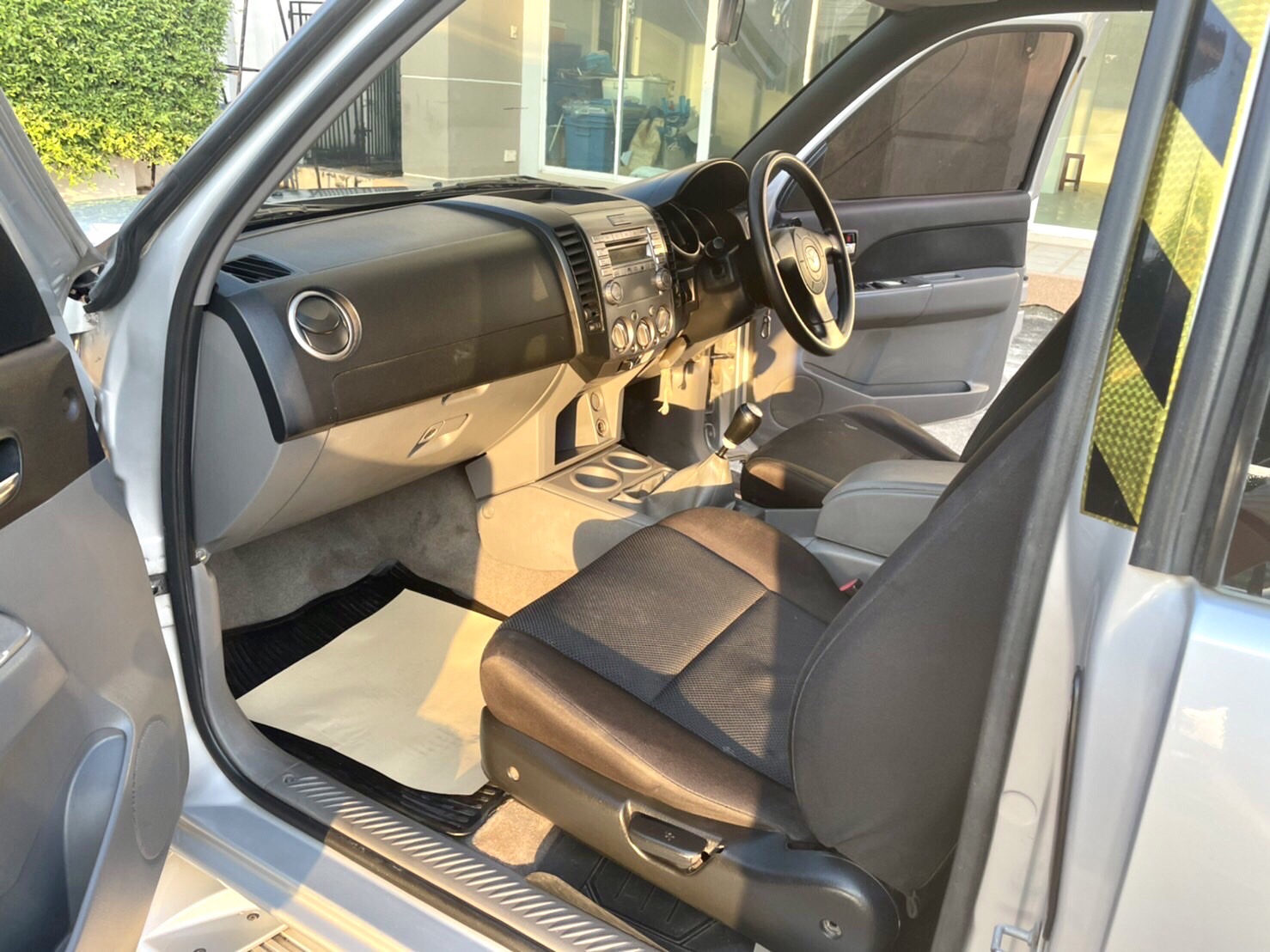 Mazda BT50 Hi Racer Free Style 2.5 MT 2010