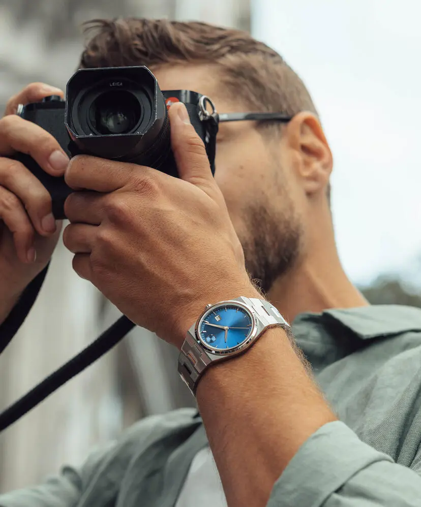 Movado 3601221 นาฬิกา ชาย-หญิง BOLD Quest Quartz Unisex Watch