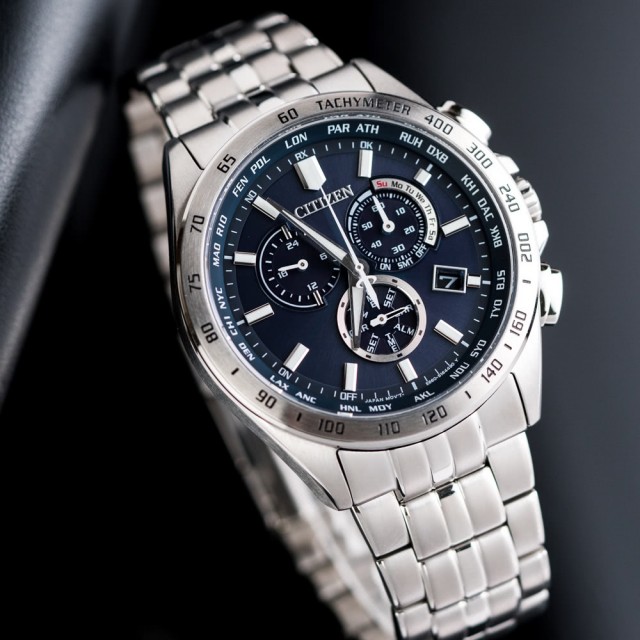 Citizen CB5870-91L นาฬิกาผู้ชาย Eco-Drive Chronograph Radio Controlled Perpetual Men's Watch