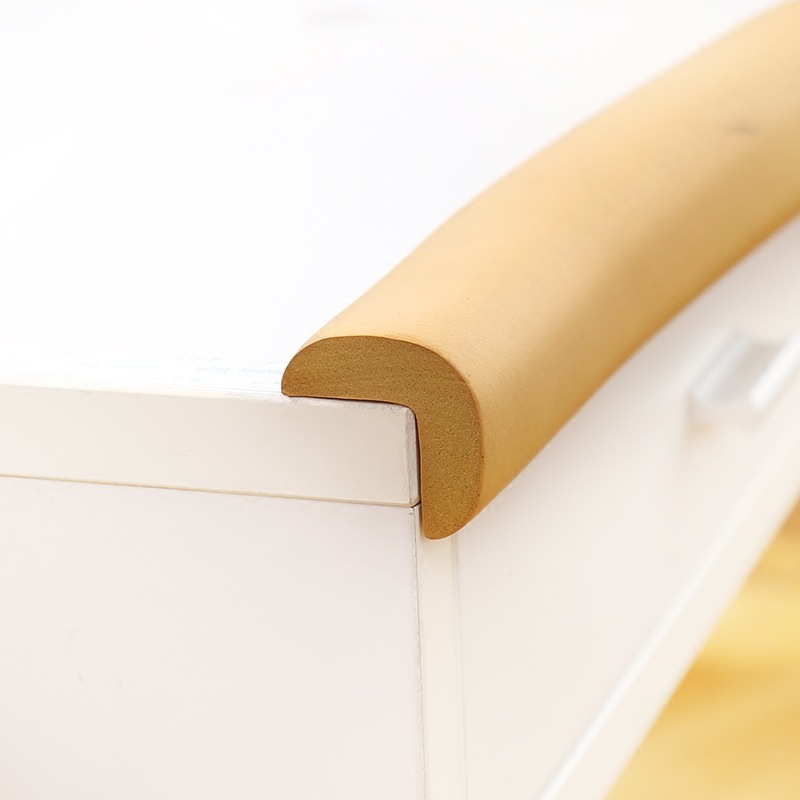 โฟมกันกระแทก โฟมกันกระแทกขอบโต๊ะ มุมโต๊ะ พร้อมเทปกาวสองหน้า