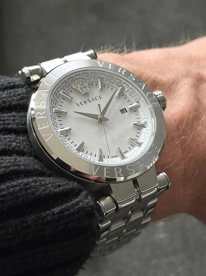 Versace VE2F00321 นาฬิกาผู้ชาย Aion Quartz Men's Watch