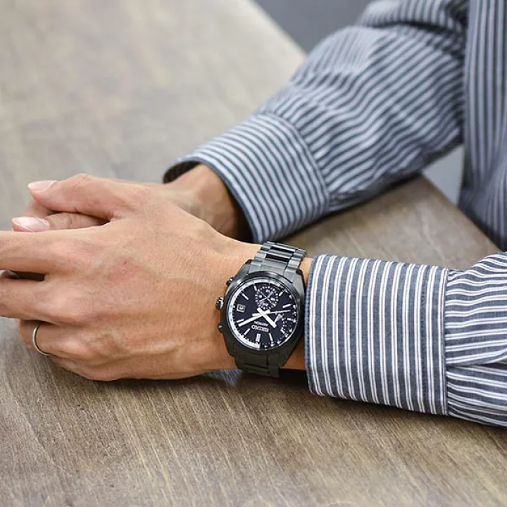 Seiko SBXY019 นาฬิกาผู้ชาย Astron Solar Radio Solar World Time Titanium Made in Japan Men's Watch