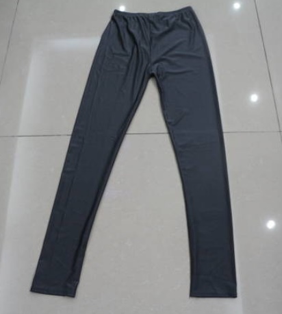 กางเกงแฟชั่นพร้อมส่ง : กางเกงแฟชั่นสีเทาดำ ขายาว ใส่สบาย น่ารัก น่ารักจ้า