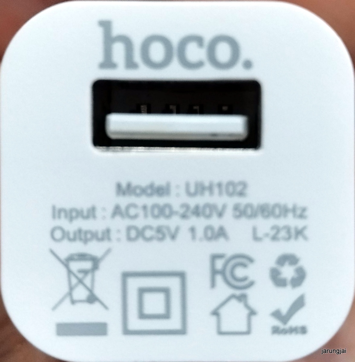 ที่ชาร์จมือถือ hoco charger output dc5v 1A UH102