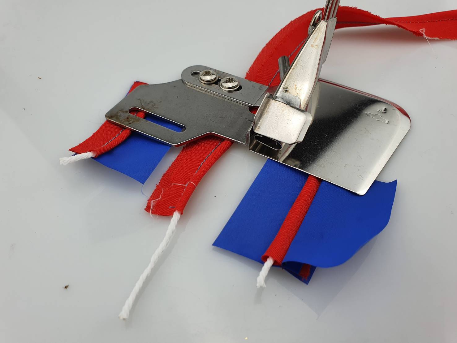 ซองกุ้นแลปจักรอุตสาหกรรมเข็มเดี่ยว ซองกุ๊นห่อเชือก ซองกุ้นแถบ ซองกุ้นแลป