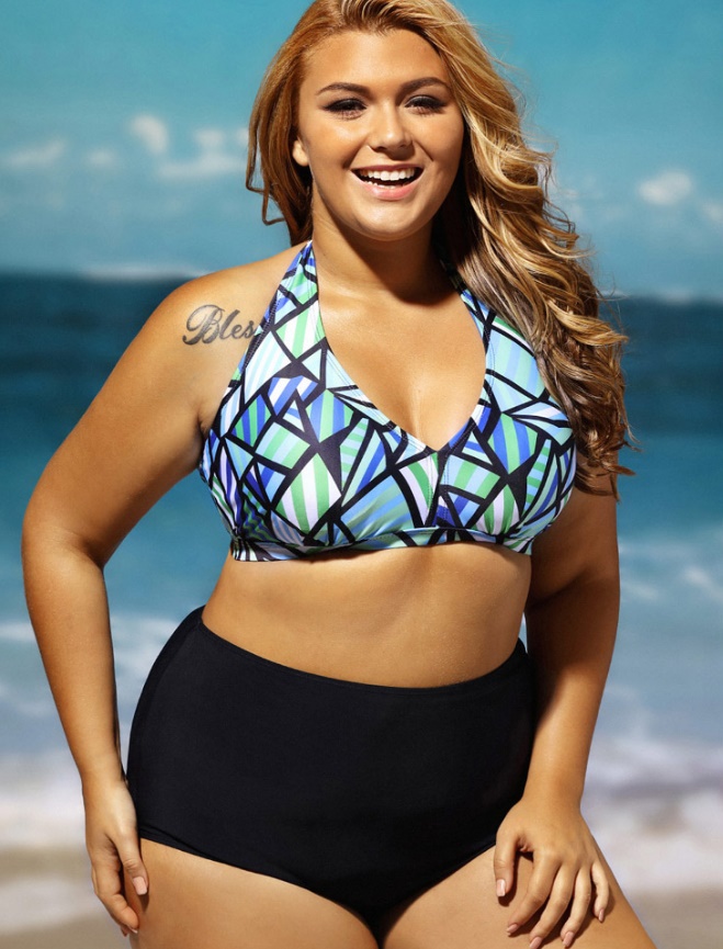 ชุดว่ายน้ำคนอ้วน พร้อมส่ง :ชุดว่ายน้ำทูพีชสีฟ้าแต่งลายสีสันสดใสแบบเก๋ sexy มากๆจ้า:รอบอก40-46นิ้ว เอว34-42นิ้ว สะโพก38-46นิ้วจ้า