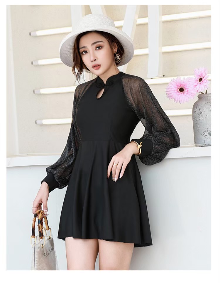 ชุดว่ายน้ำไซส์ใหญ่ 9xl พร้อมส่ง:ชุดว่ายน้ำคนอ้วน สีดำแขนยาวแต่งผ้าโปร่งมาพร้อมกางเกงขาสั้น แบบสวย sexyมากๆจ้า : ขนาด - รอบอก 50 - 62 นิ้ว - เอว 46 - 60 นิ้ว - สะโพก 50 - 64 นิ้ว