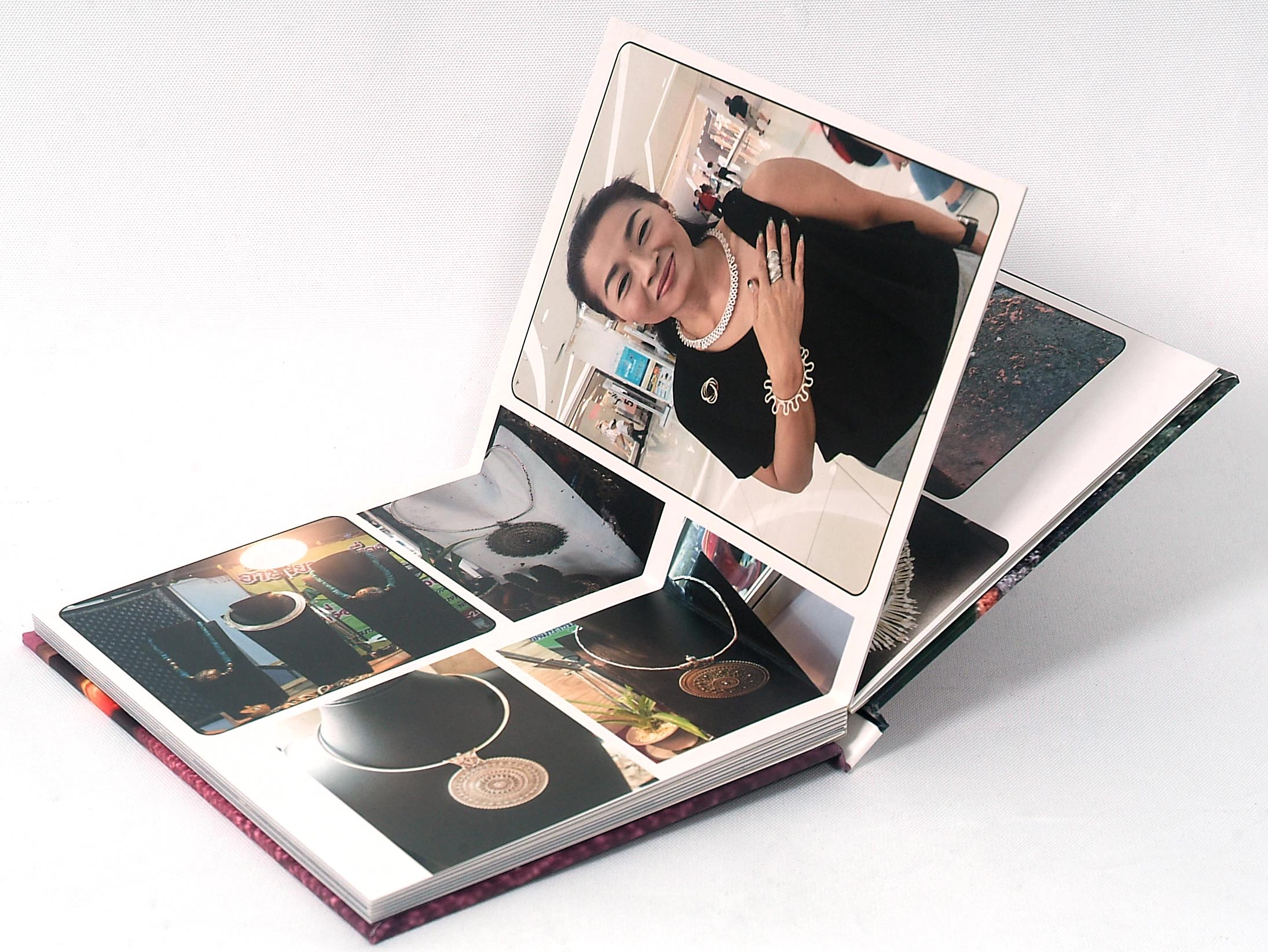 PhotoBook ขนาด 8x10 นิ้ว แนวตั้ง 20หน้า ปกแข็งพิเศษ เคลือบร้อน