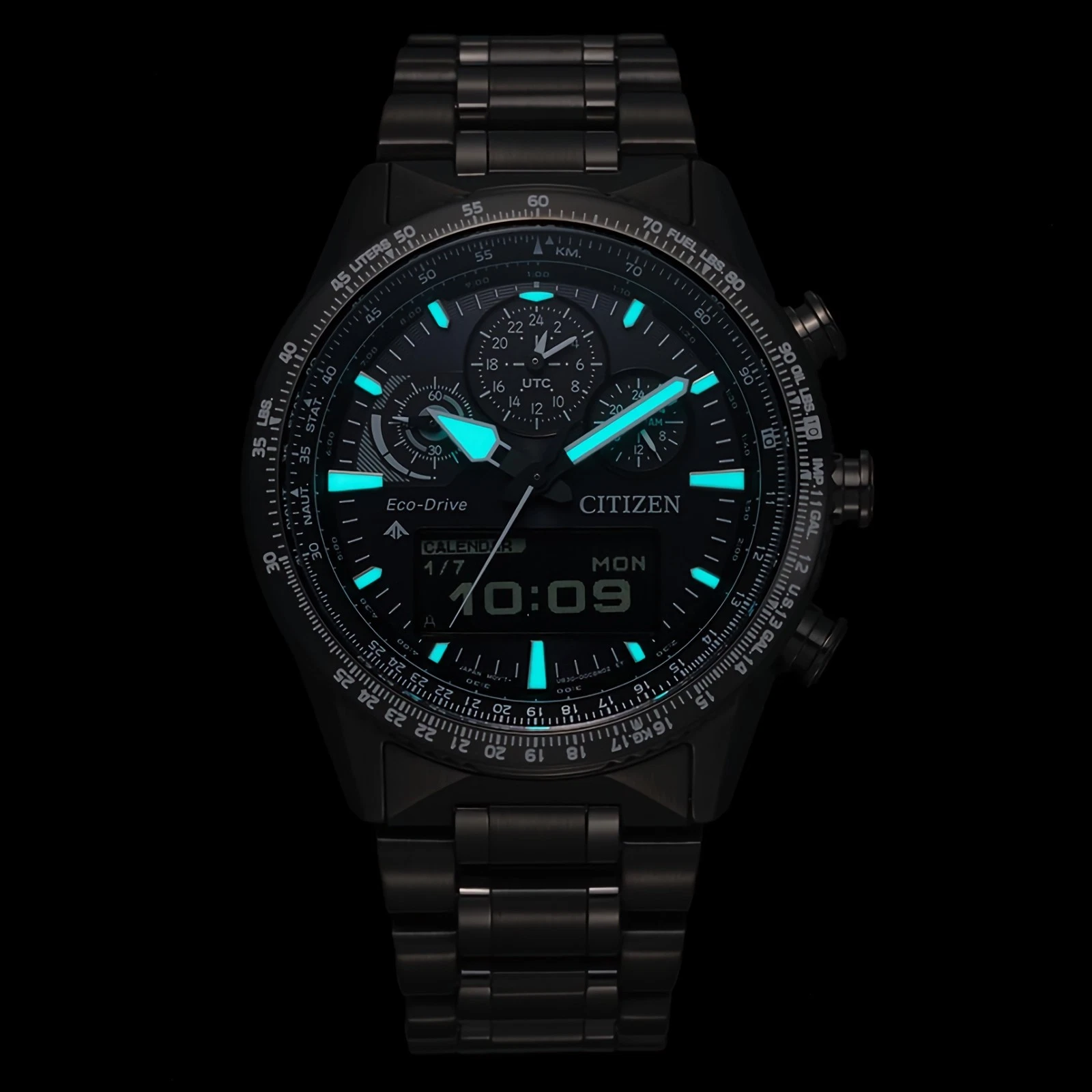 Citizen JV2005-58E นาฬิกาผู้ชาย Promaster Skyhawk Eco-Drive Men's Watch