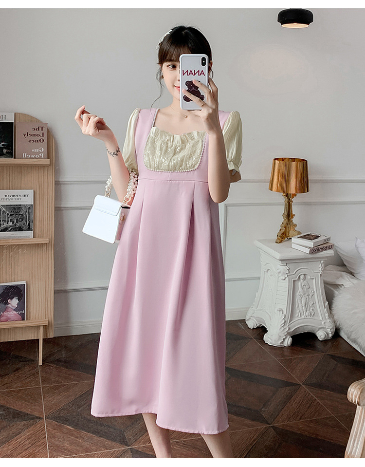 เอี๊ยมหลอกกระโปรง ผ้าชีฟอง คอทำระบายเล็กๆ แต่งด้วยมุกเล็ก ด้านหลังผูกโบว์สวย แขนตุ๊กตา ผ้าเนื้่อดี M L XL XXL