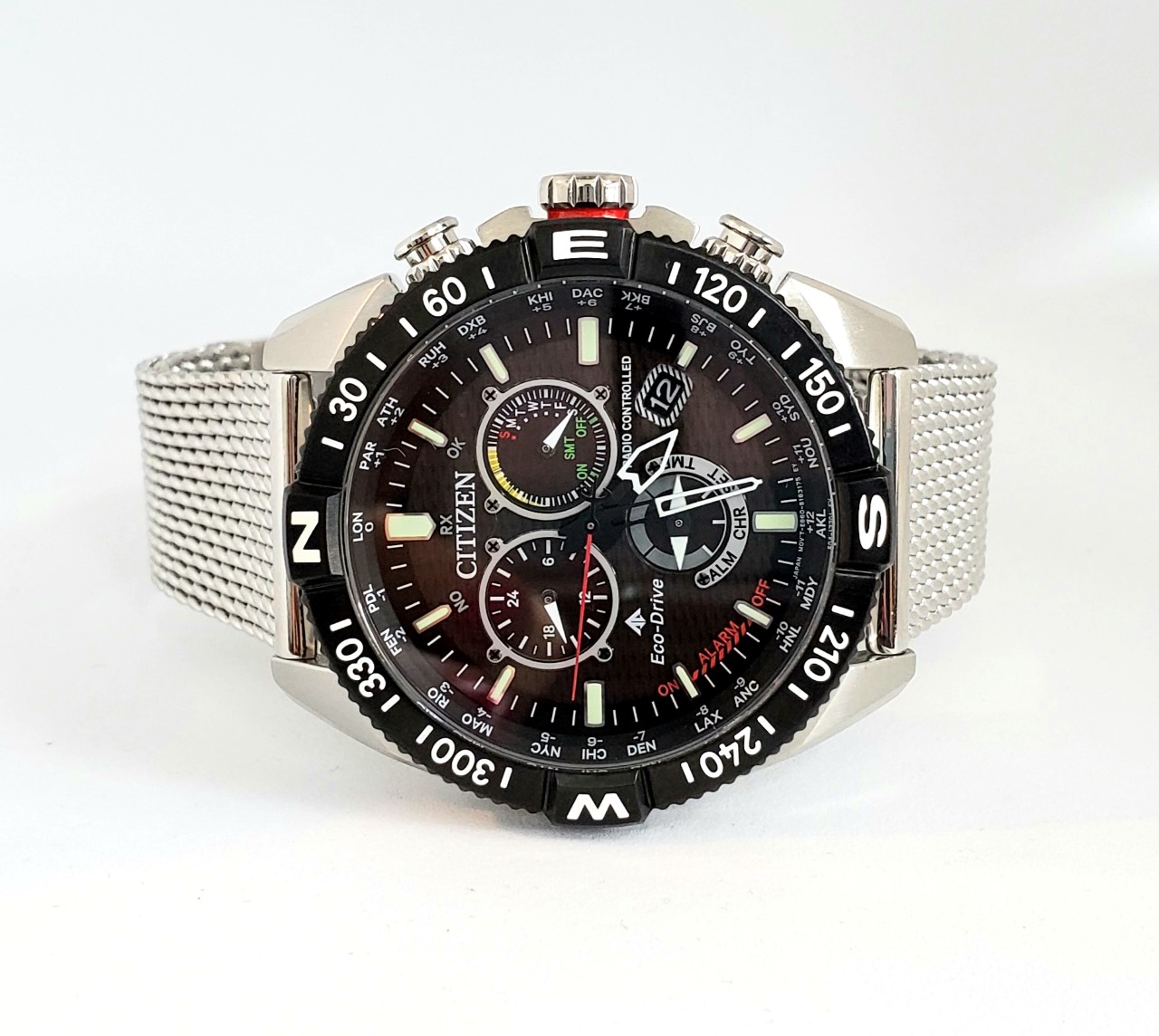 Citizen CB5840-59E นาฬิกาผู้ชาย Eco-Drive Promaster Navihawk A-T Radio Controlled Chronograph Perpetual Calender World Time Men's Watch