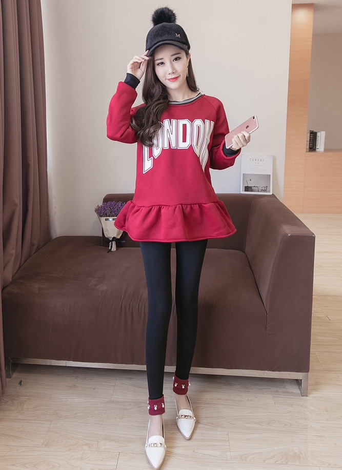 เลคกิ้งคนท้องขายาว ปลายขามี 4 สี ประดับด้วยมุกตุ้งติ้งน่ารักสวยงาม มีสายปรับขนาดครรภ์ M,L,XL