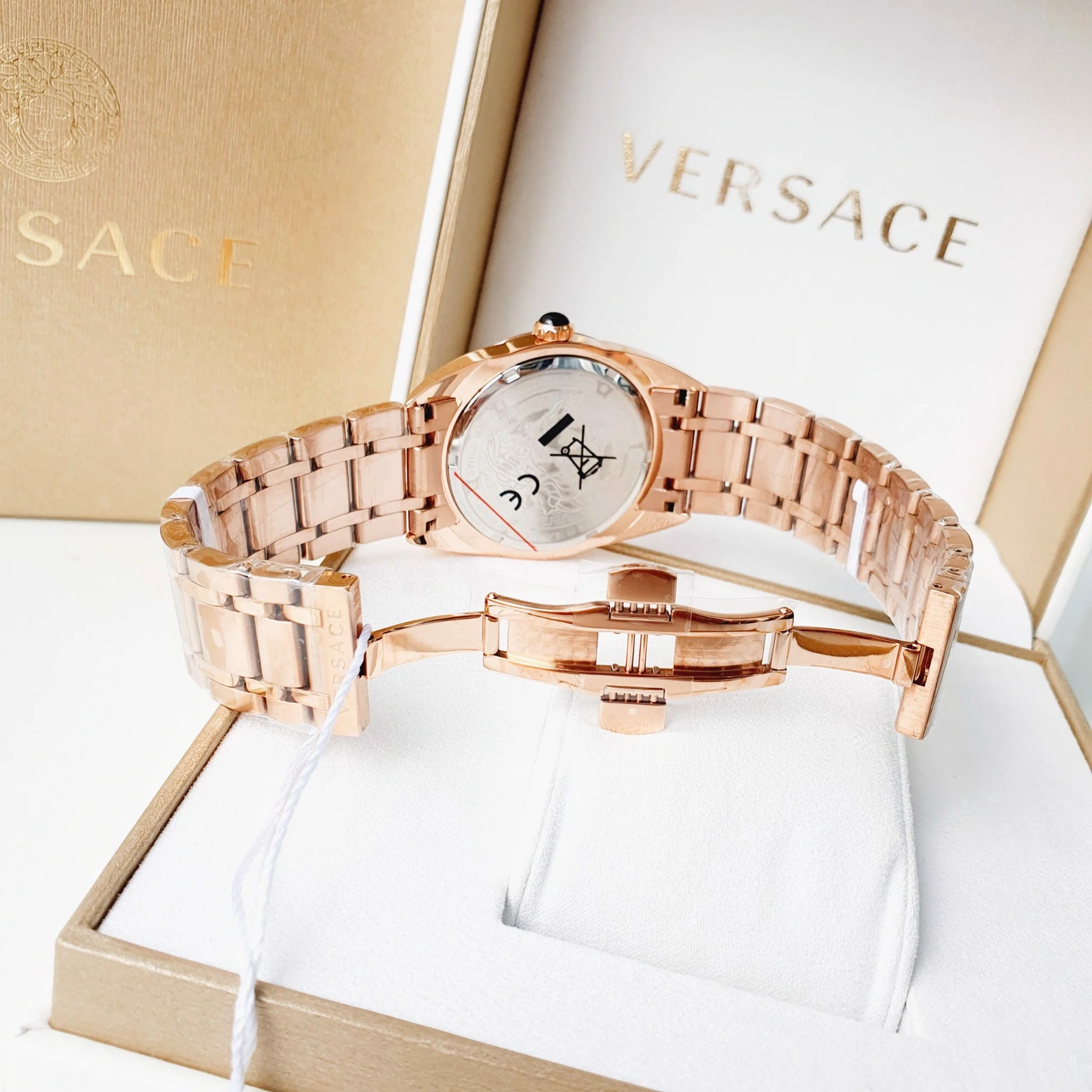 Versace VFE090013 นาฬิกาผู้ชาย V-Sport II Quartz Men's Watch