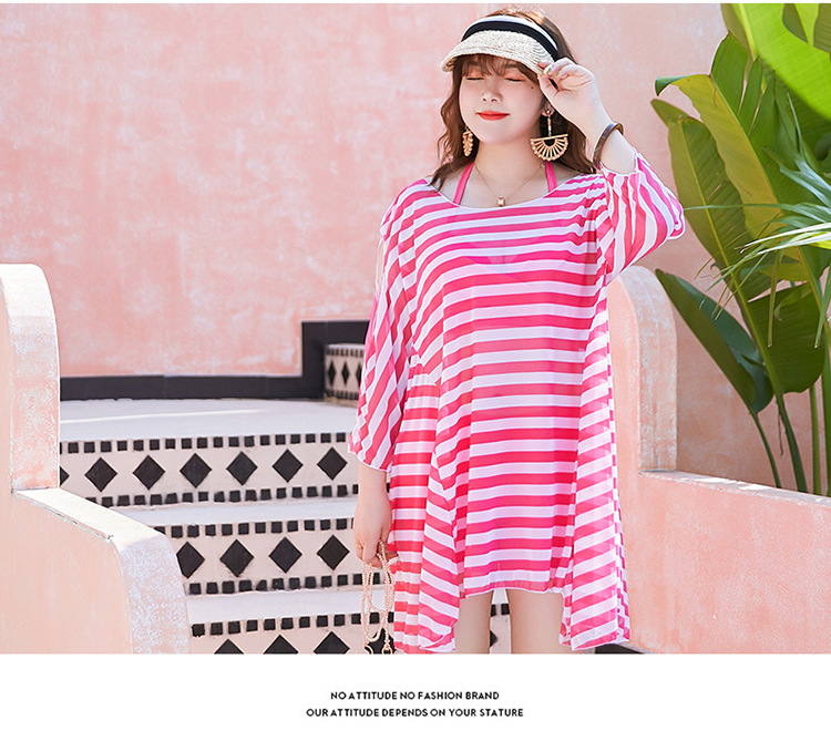 ชุดว่ายน้ำไซส์ใหญ่ 5xl พร้อมส่ง: ชุดว่ายน้ำคนอ้วนสีชมพูผูกคอแต่งลายทาง set 3ชิ้นมีบรา กางเกงขาสั้นและเสื้อคลุม แบบสวยน่ารักมากๆจ้า:บรารอบอก38-46นิ้ว เอว34-42นิ้ว สะโพก38-48นิ้ว เสื้อคลุมรอบอกกว้าง50นิ้ว