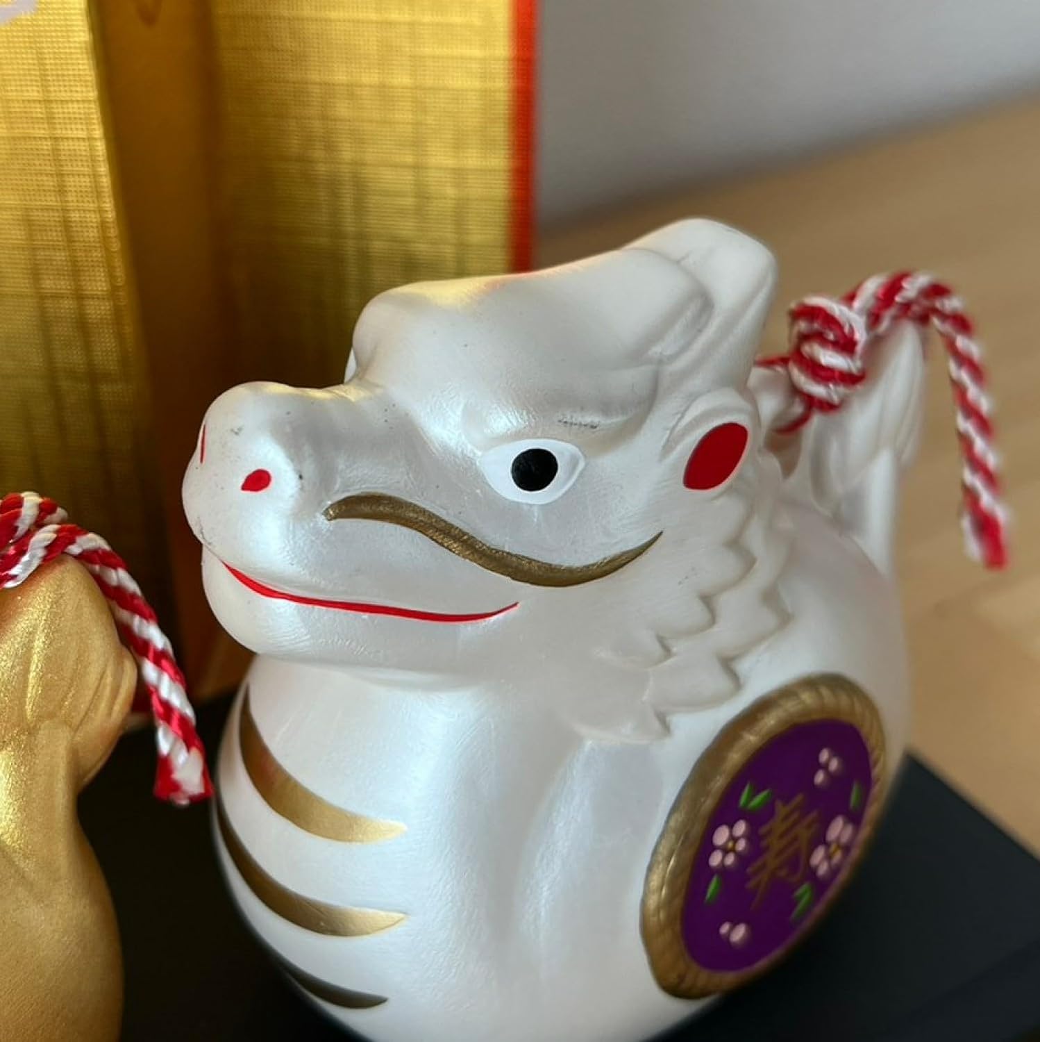 [PRE-ORDER] มังกรคู่ มังกรทอง มังกรเงิน เสริมดวง วันตรุษจีน ของมงคลญี่ปุ่น นำเข้าจากญี่ปุ่น ของมงคลญี่ปุ่น ฮวงจุ้ยโต๊ะทำงาน Dragon Zodiac 2024