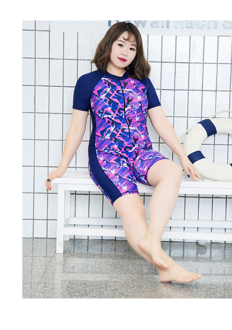 ชุดว่ายน้ำคนอ้วน แบบสปอร์ตพร้อมส่ง :ชุดว่ายน้ำไซส์ใหญ่แขนสั้นสีชมพู .แต่งลายแบบสวยมากๆจ้า:รอบอก38-46นิ้ว เอว36-46นิ้ว สะโพก40-50นิ้ว