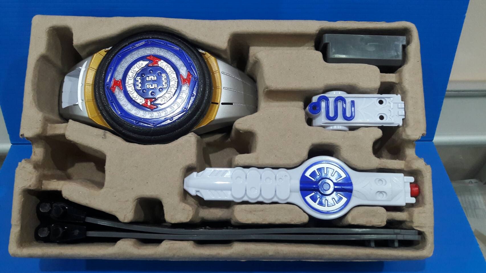 DX belt Kamen Rider SAGA