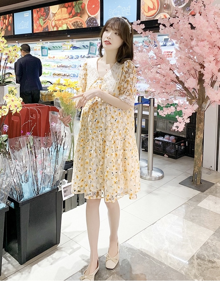 เดรสคลุมท้องแฟชั่น ปกใหญ่ ผ้าลูกไม้มีซับใน ปลายแขนและปก แต่งด้วยลูกไม้ ผ้าสวยใส่สบาย M L XL XXL