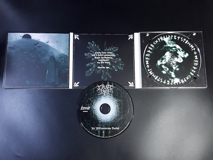 FRUSET RIKE 'Ur Millenniernas Dunkel' Digi-CD