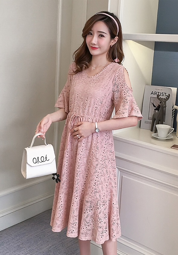 เดรสคลุมท้องแฟชั่นลูกไม้ ช่วงแขนระบาย เปิดไหล่เพิ่มความน่ารัก M L XL XXL