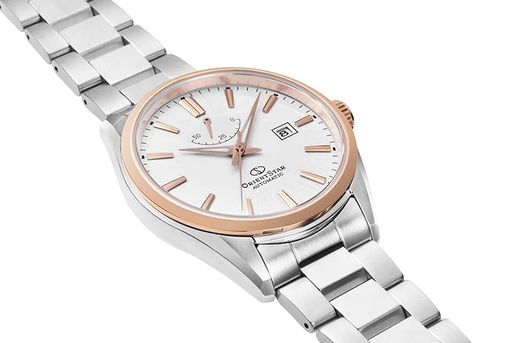Orient RE-AU0401S00B นาฬิกาผู้ชาย Orient Star Basic Date Automatic Made in Japan Men's Watch