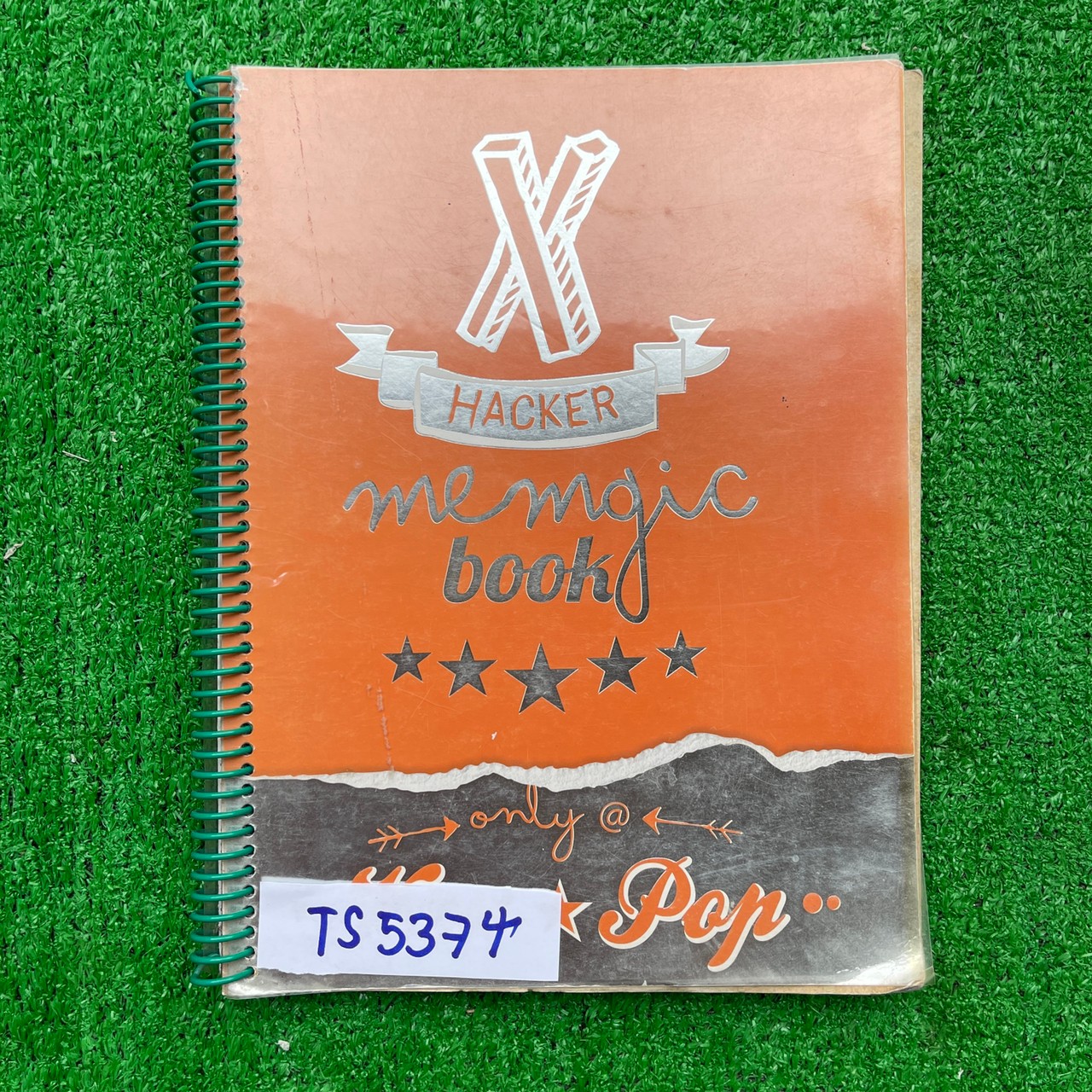 TS5374 [ครูป๊อป] X-Hacker memagic book จดไม่ครบมีหน้าว่าง หนังสือพิมพ์สีสวยงามง่ายต่อการจำ เด็กเตรียมอุดมเรียนกันเยอะมาก และได้รับการยืนยันเป็นเสียงเดียวกันว่าเนื้อหาตรงข้อสอบ9วิชาสามัญมากๆ ขาย 250฿