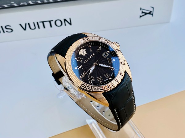 Versace VFE080013 นาฬิกาผู้ชาย V-Sport II Quartz Men's Watch