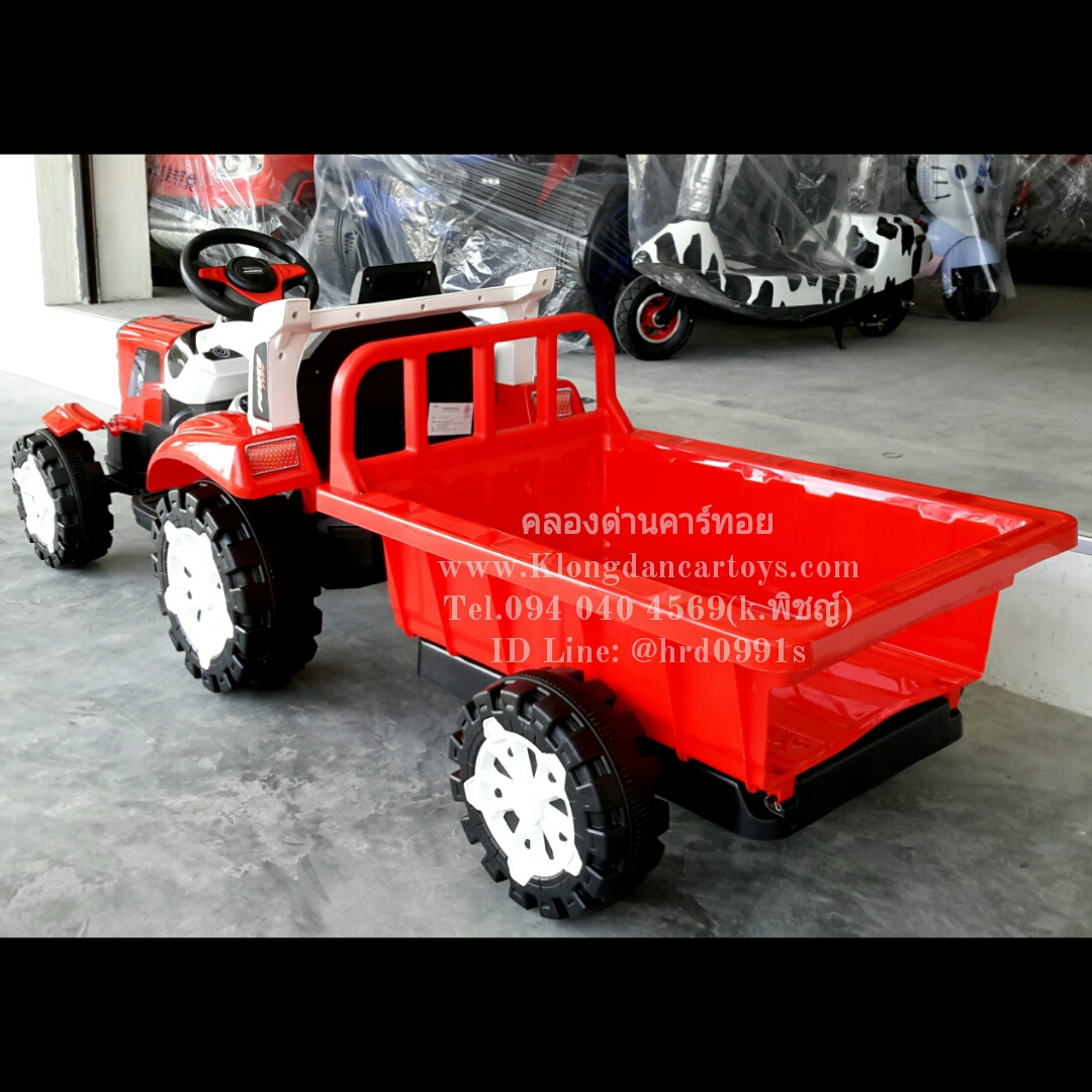 รถเด็กแทคเตอร์แบตเตอรี่*ต่อบูลทูธมือถือได้, ตัวพ่วงมีดัมโช้คถอดได้*(เบาะหนังนิ่ม, 2มอเตอร์, เล่นusb มีเสียงสตร์าท แตร มีเพลงในตัว และมีไฟ วิ่งได้จริง)