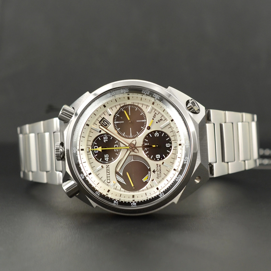 Citizen AV0080-88A นาฬิกาผู้ชาย Promaster Eco-Drive Super Titanium Tsuno Bullhead Chronograph Men's Watch