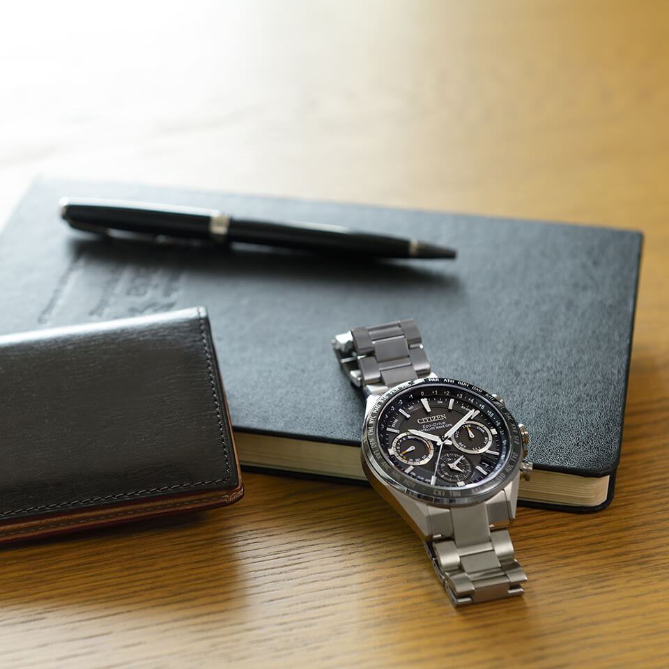 Citizen CC4015-51E นาฬิกาผู้ชาย Attesa Eco-Drive Satellite Wave GPS Titanium Made in Japan Men's Watch