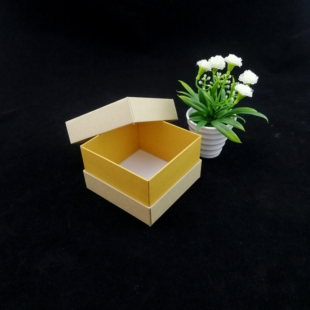 RI103 กล่องจั่วปัง ทรงโชว์บ่า ขนาด 10 x 10 x 6.5 ซม.