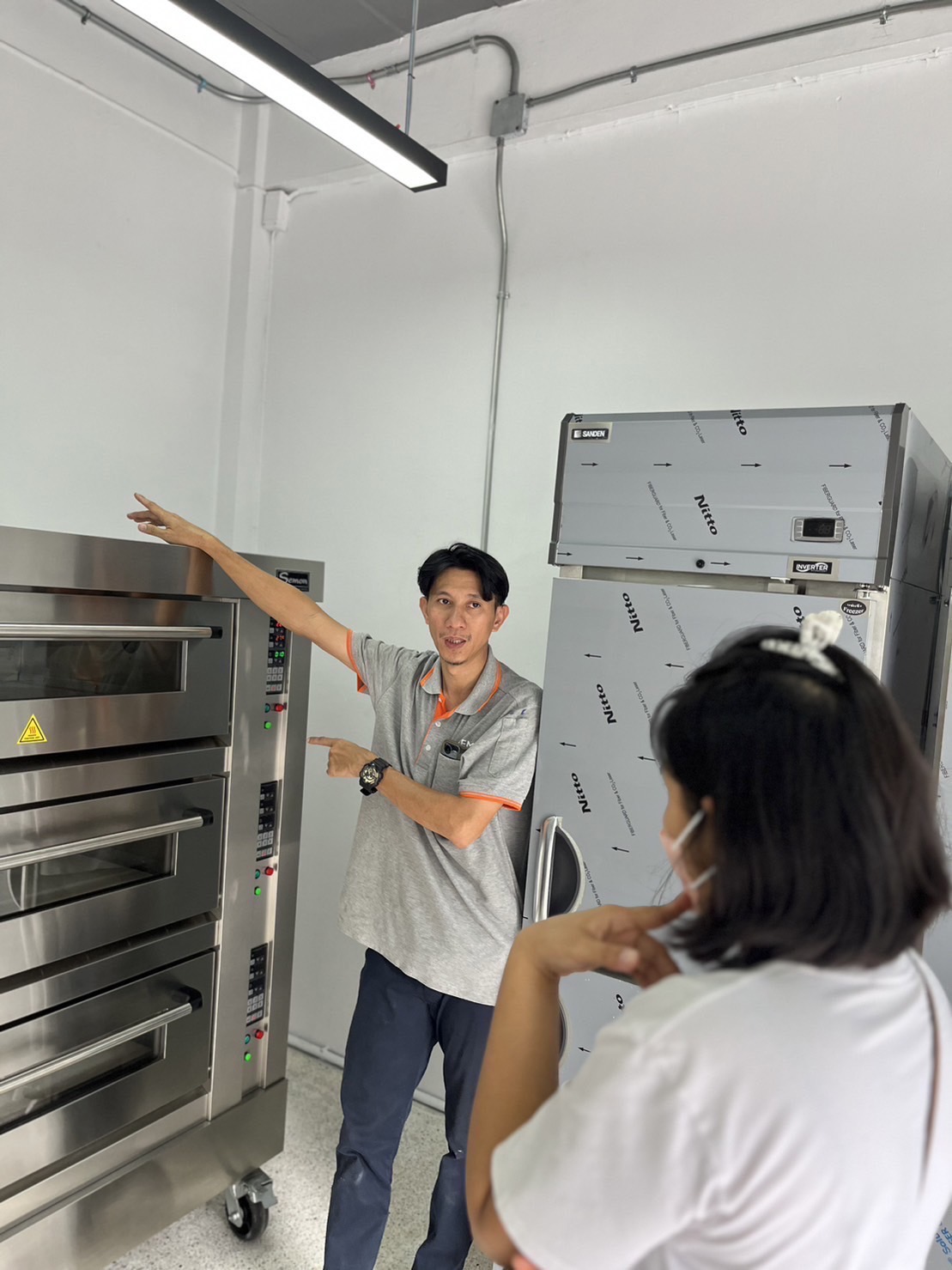 เตาอบไฟฟ้าสตรีมไอน้ำ 3ชั้น 9ถาด ดิจิตอล
