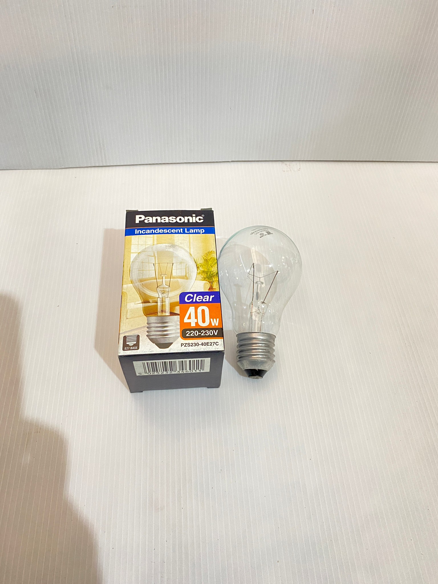 Panasonic หลอดไส้ PZS230 40W 60W หลอดใส หลอดไส้แบบเกลียวชนิดใส ขั้ว E27 Clear 220-230V