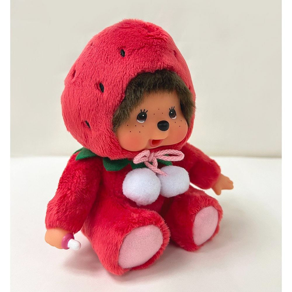 [PRE-ORDER] ตุ๊กตา ม่อนชิชิ สตรอว์เบอร์รี่ อะมะโอ ท่านั่ง Size S Monchhichi Fukuoka Amaou Strawberry ご当地モンチッチ 福岡 あまおういちご