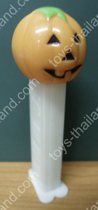 Halloween Pez (A)