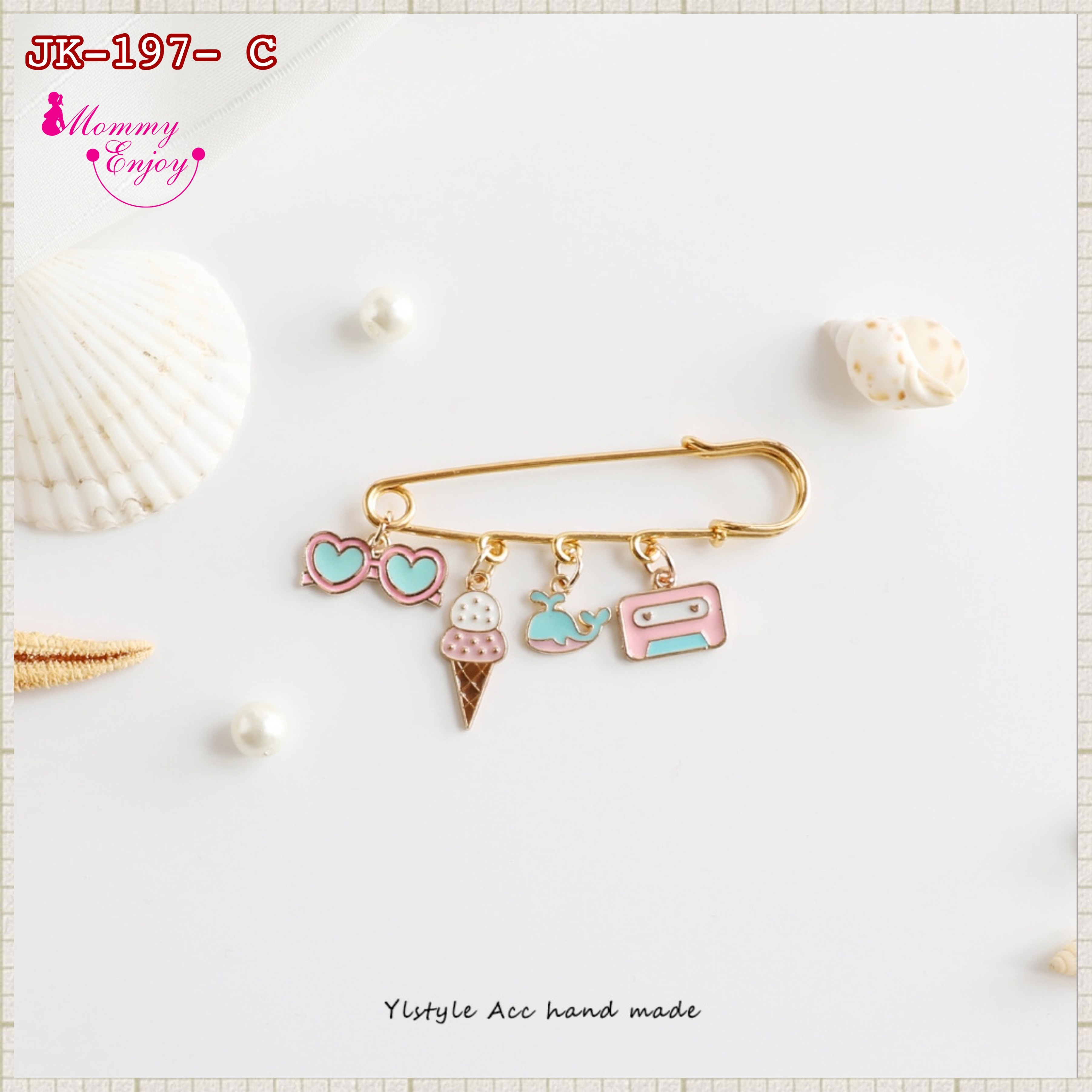 เข็มกลัดติดชุด สวย หรู ดูดี มีให้เลือกหลายสิบแบบ น่ารัก กันสารพัดเลยจร้าา Set beach party