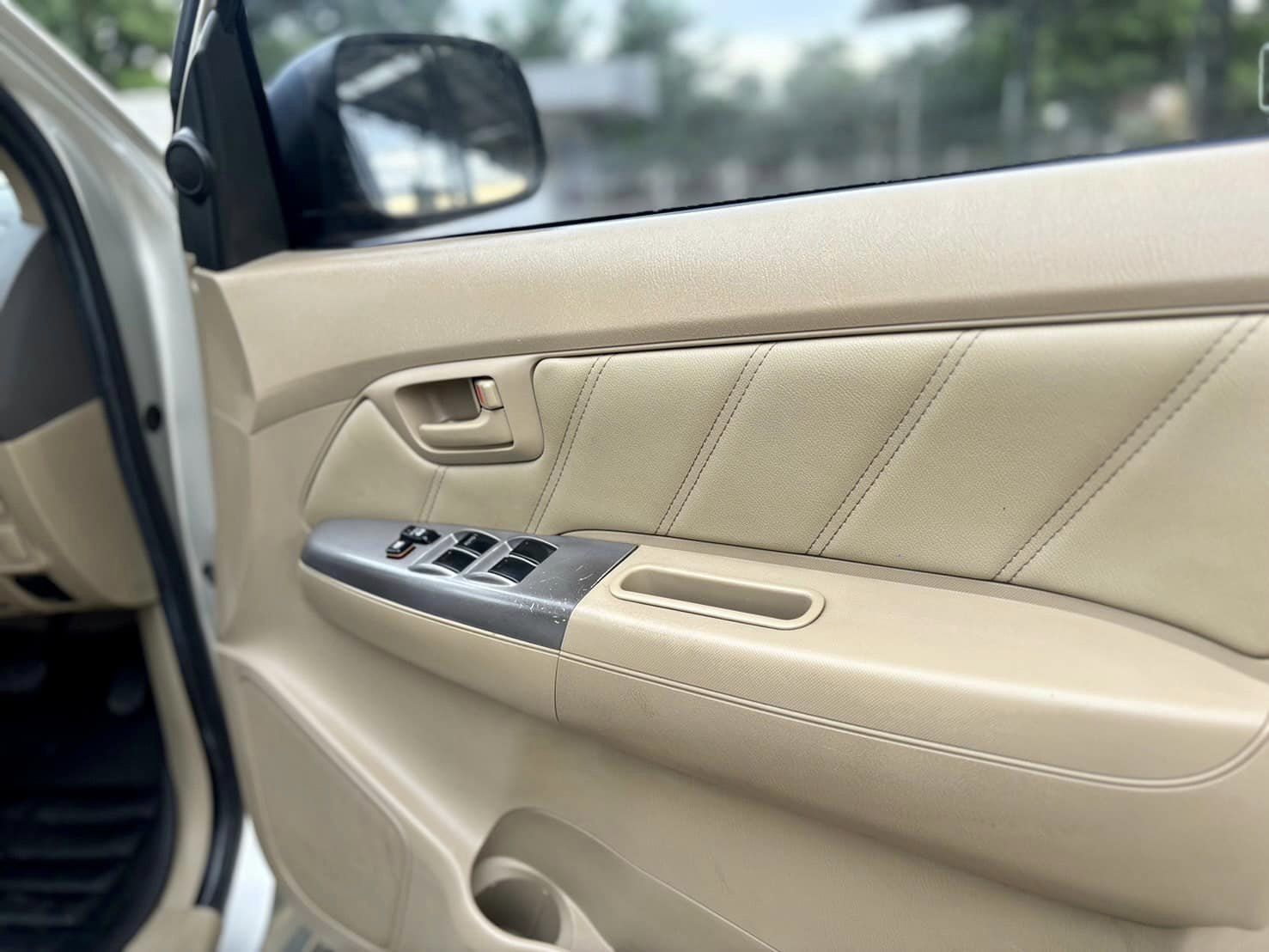 Toyota Hilux Vigo Double Cab 3.0G 4WD AT 2010