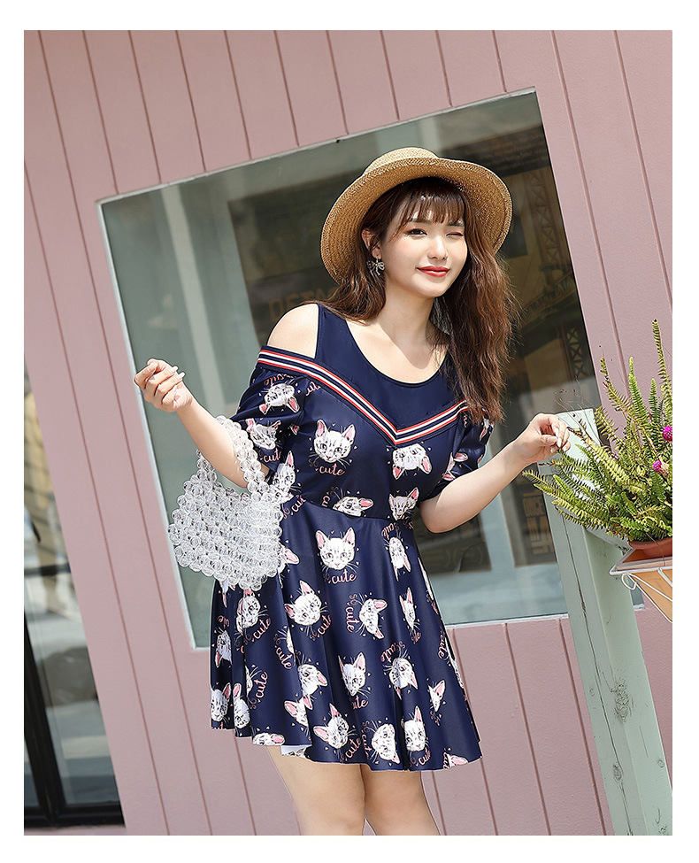 ชุดว่ายน้ำคนอ้วน วันพีช พร้อมส่ง :ชุดว่ายน้ำไซส์ใหญ่สีน้ำเงินแต่งลายแมวเว้าไหล่ มีกางเกงขาสั้นใส่ด้านในแบบสวยน่ารักมากๆจ้า :7xl รอบอก48 - 58 นิ้ว เอว 44 - 54 นิ้ว สะโพก 46 - 58 นิ้ว // 9xl รอบอก56 - 68 นิ้ว เอว50 - 64 นิ้ว สะโพก 50 - 66 นิ้ว