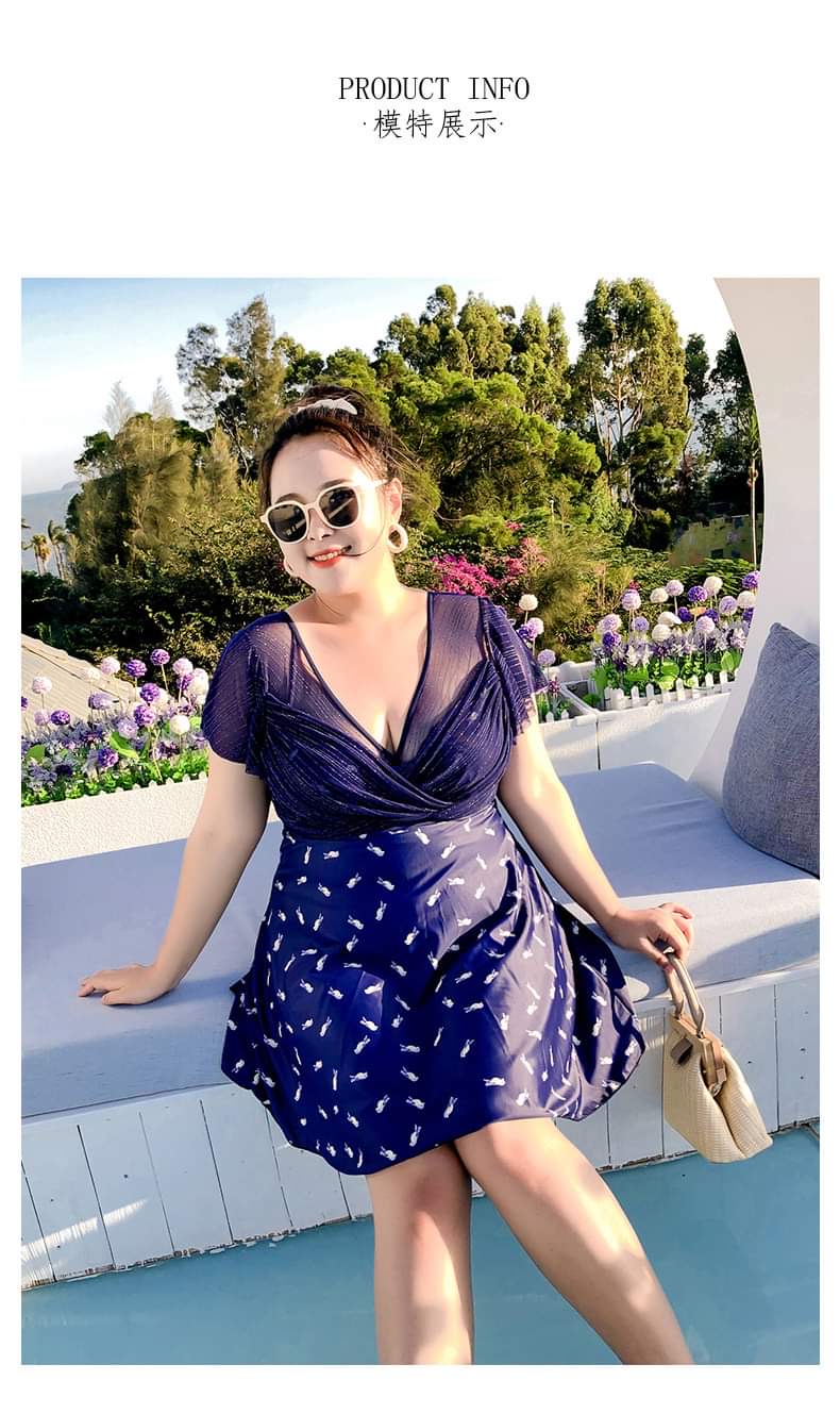 ชุดว่ายน้ำคนอ้วน วันพีช 9Xl พร้อมส่ง :ชุดว่ายน้ำไซส์ใหญ่ชุดเที่ยวทะเลสีน้ำเงินลายกราฟฟิกแต่งผ้าซีทรู มีกางเกงขาสั้นใส่ด้านในแบบสวย sexyมากๆจ้า ขนาด - รอบอก 50 - 60 นิ้ว - เอว 44 - 54 นิ้ว - สะโพก 50 - 64 นิ้ว