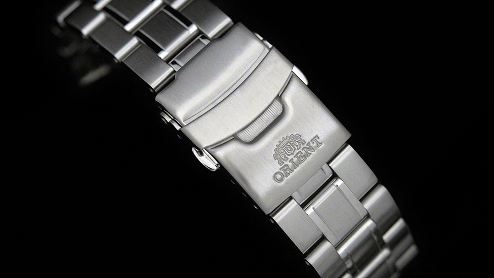 Orient FAA02005D9 นาฬิกาผู้ชาย Orient รุ่น AA02005D9, Ray II Automatic 200M Men's Watch