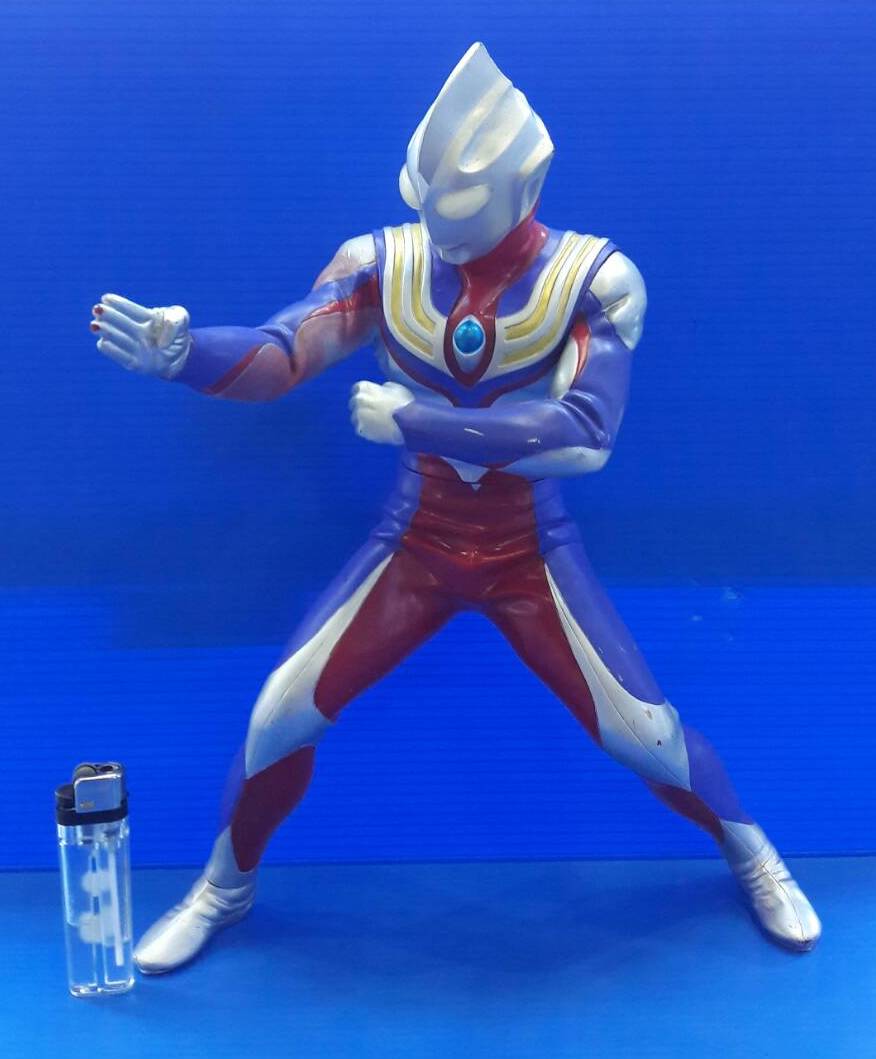 Banpresto Soft Vinyl Ultraman 35 cm - Ultraman Tiga