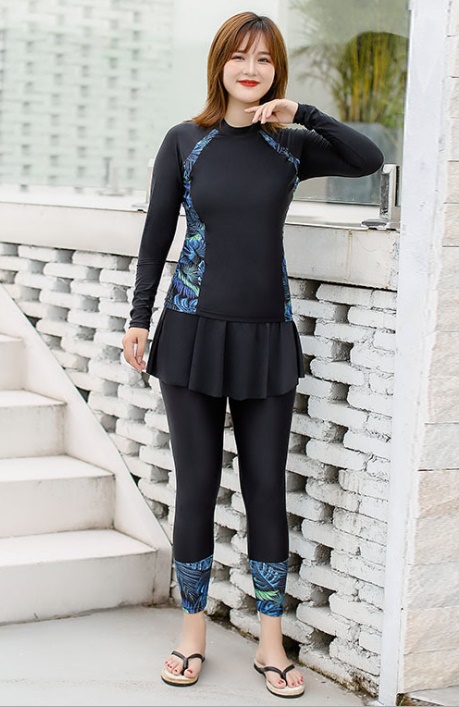 ชุดว่ายน้ำไซส์ใหญ่ แบบสปอร์ต 6xl พร้อมส่ง :ชุดว่ายน้ำคนอ้วนสีดำแขนขายาวแต่งลายใบไม้สีน้ำเงินและกระโปรงระบายติดกางเกง แบบสวยมากๆจ้า:รอบอก40-48นิ้ว เอว32-42นิ้ว สะโพก38-48นิ้ว