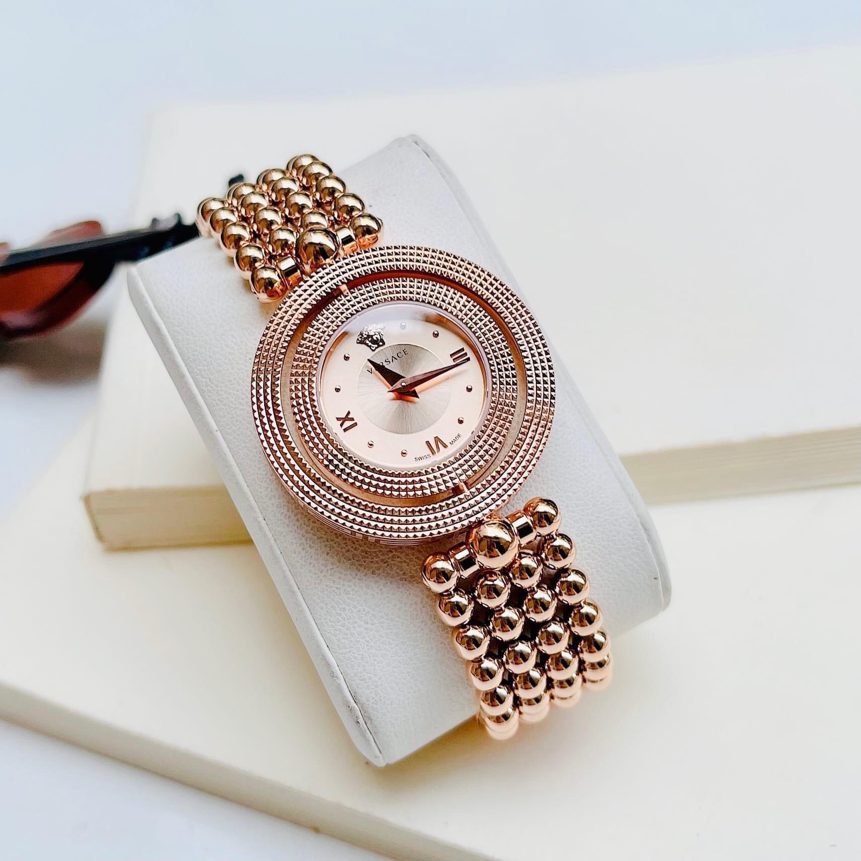 Versace VE7900920 นาฬิกาผู้หญิง Eon Quartz Women's Watch