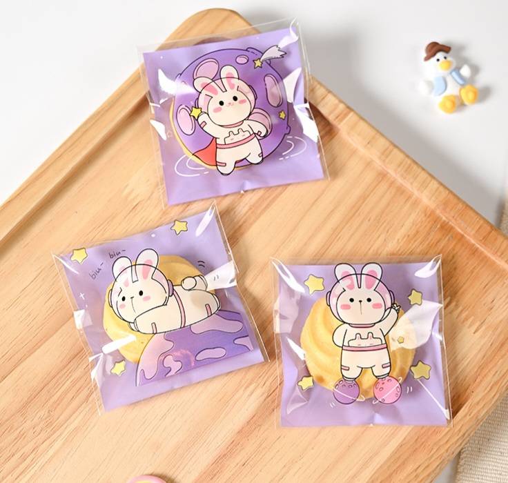 ถุงคุ๊กกี้ ฝากาว ขนาด 7x7 ซม.(ลายพิเศษสุด) จำนวน 95-100 ชิ้นต่อแพ็ค ชุดที่ 3/3