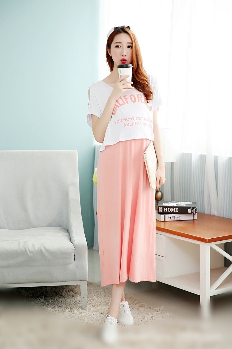 ชุดคลุมท้องแบบเปิดให้นมได้ ชุดยาว เปิดไหล่ ผ้ายืดนิ่ม ใส่สบาย ฟรีไซส์ ขาว ชมพู