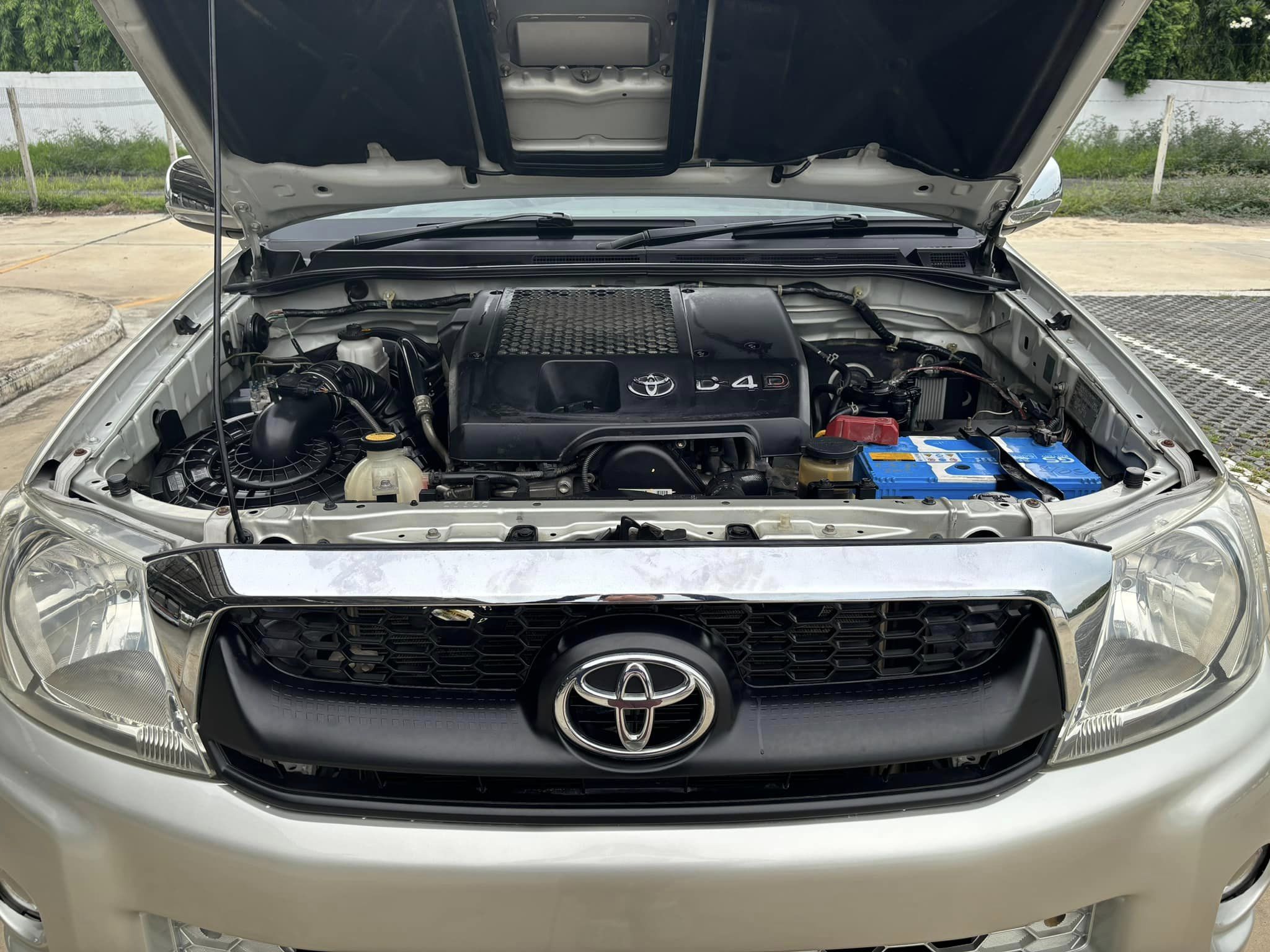 Toyota Hilux Vigo Double Cab 3.0G 4WD AT 2010