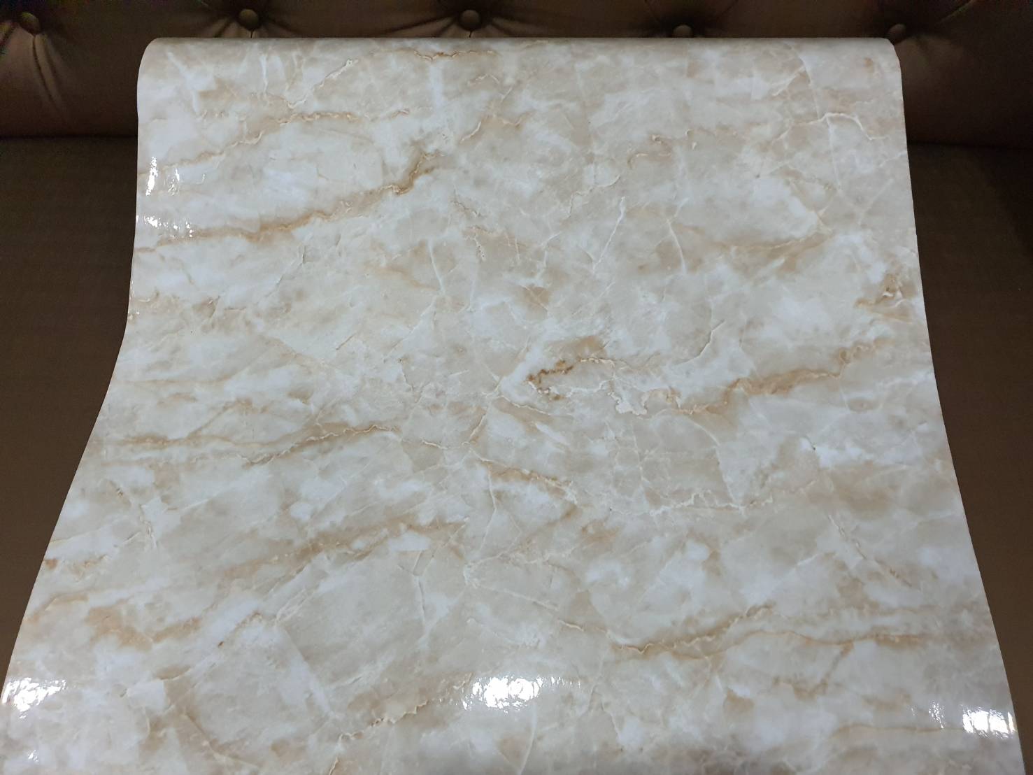 วอลเปเปอร์ PVC ลายหินอ่อน แบบเงา หน้ากว้าง 60 ซม. มีกาวในตัว