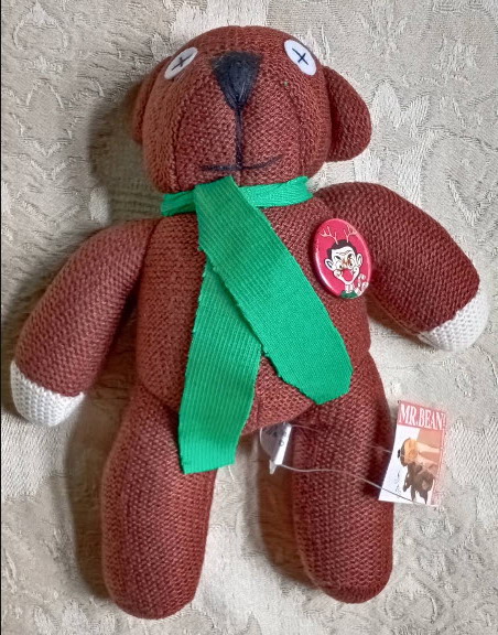 หมีเท็ดดี้ (Teddy Bear) ขนาด 9 นิ้ว ผ้าพันคอเขียว