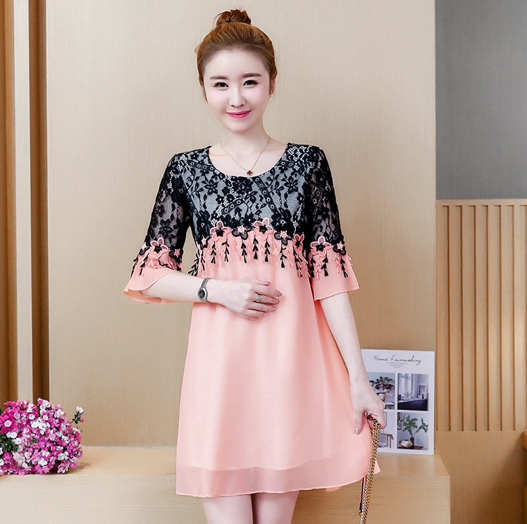 เดรสคลุมท้อง แบบน่ารัก ผ้าชีฟอง ด้านบนเป็นผ้าลูกไม้ มีซับใน M L XL,XXL