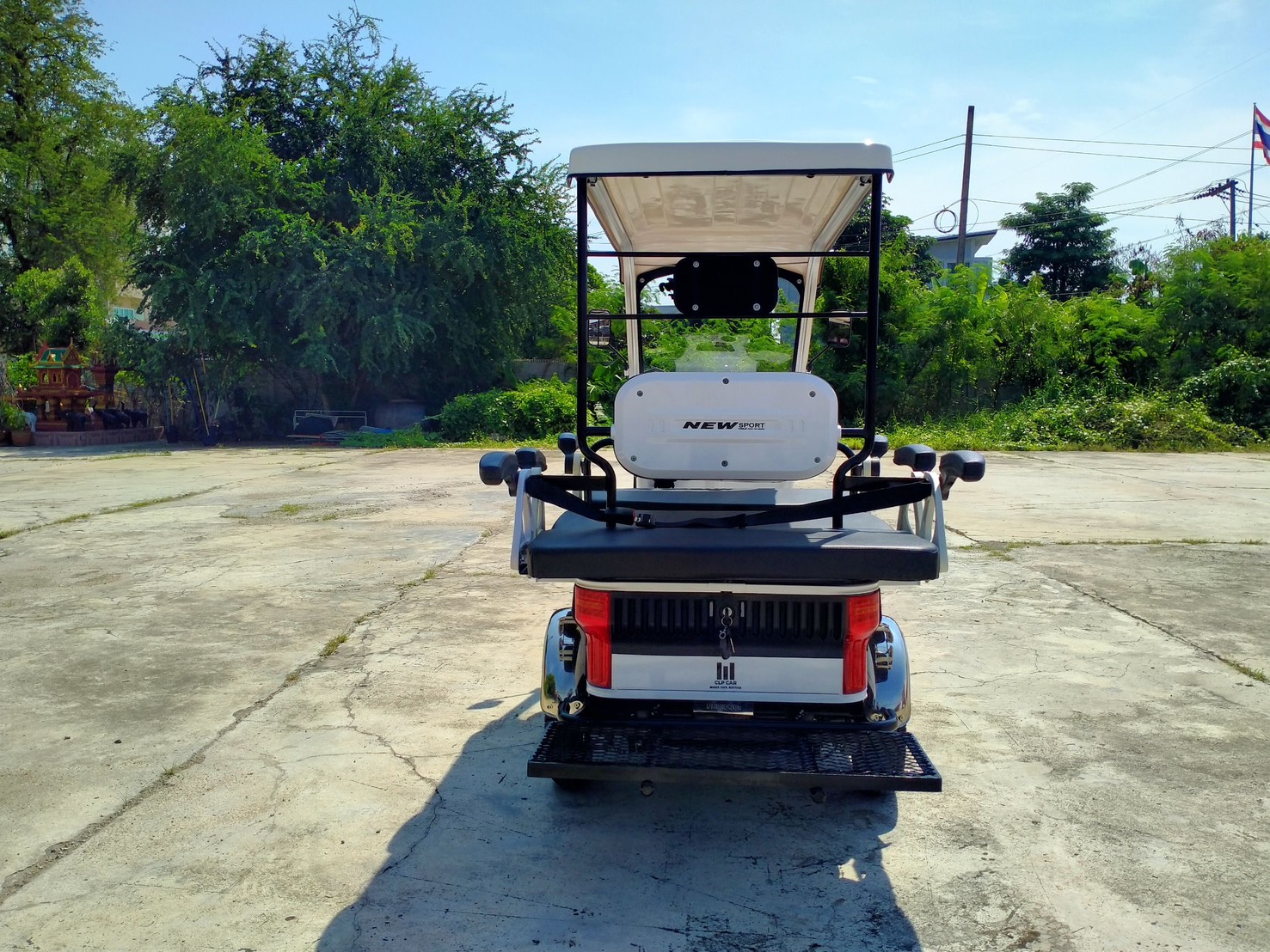 รถไฟฟ้า 4 ล้อ 6 ที่นั่ง (คนไซส์ใหญ่) รุ่น M-01ฺB BIG PLUS ยี่ห้อ CLP CAR ขับแฮนด์บิด